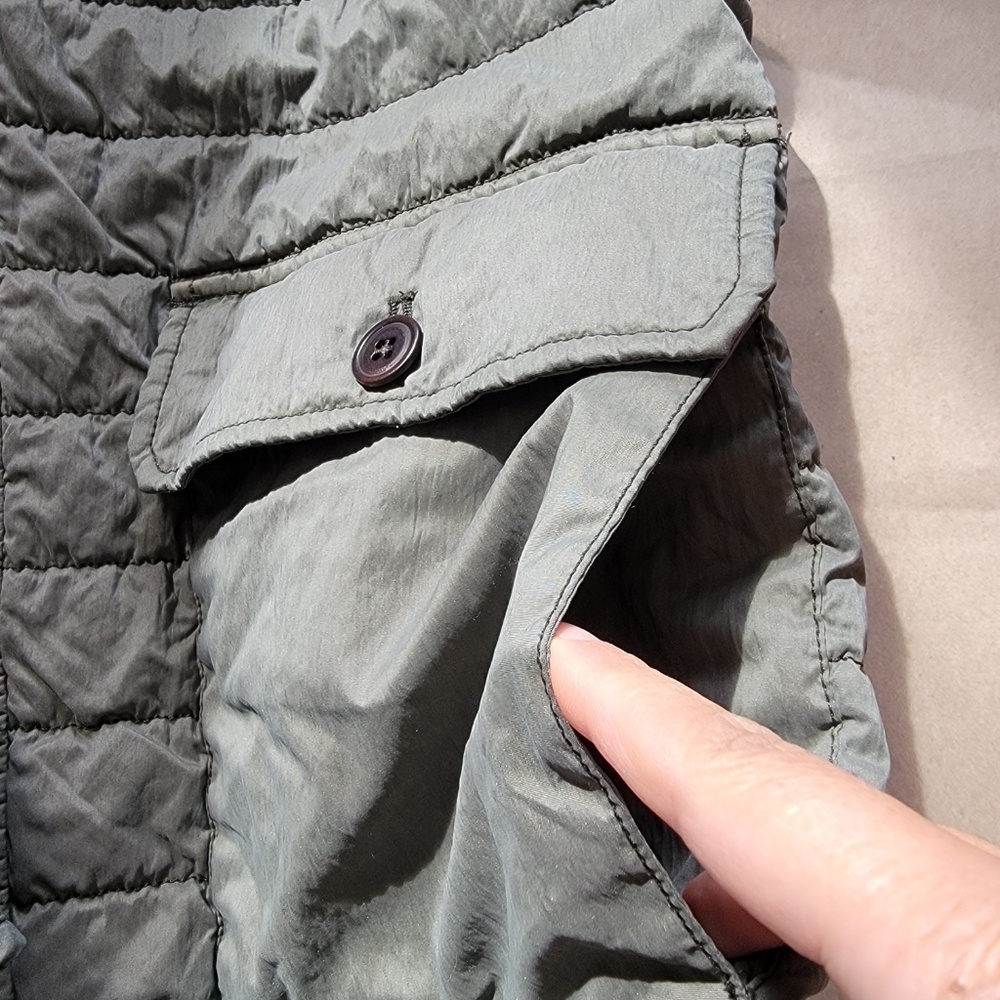 Peter Millar Crown Greenwich Vest – Lightweight Quilted Water-Resistant – Size L - Picture 13 of 13